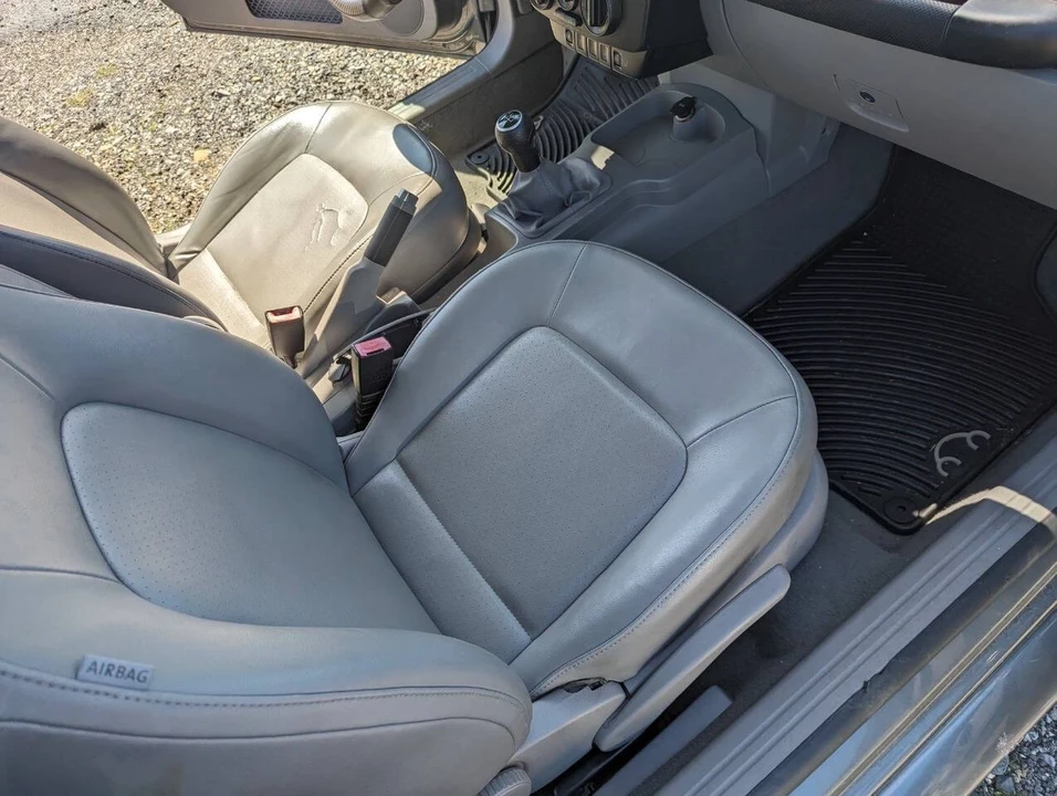 2008 Volkswagen New Beetle - Image 15 of 21