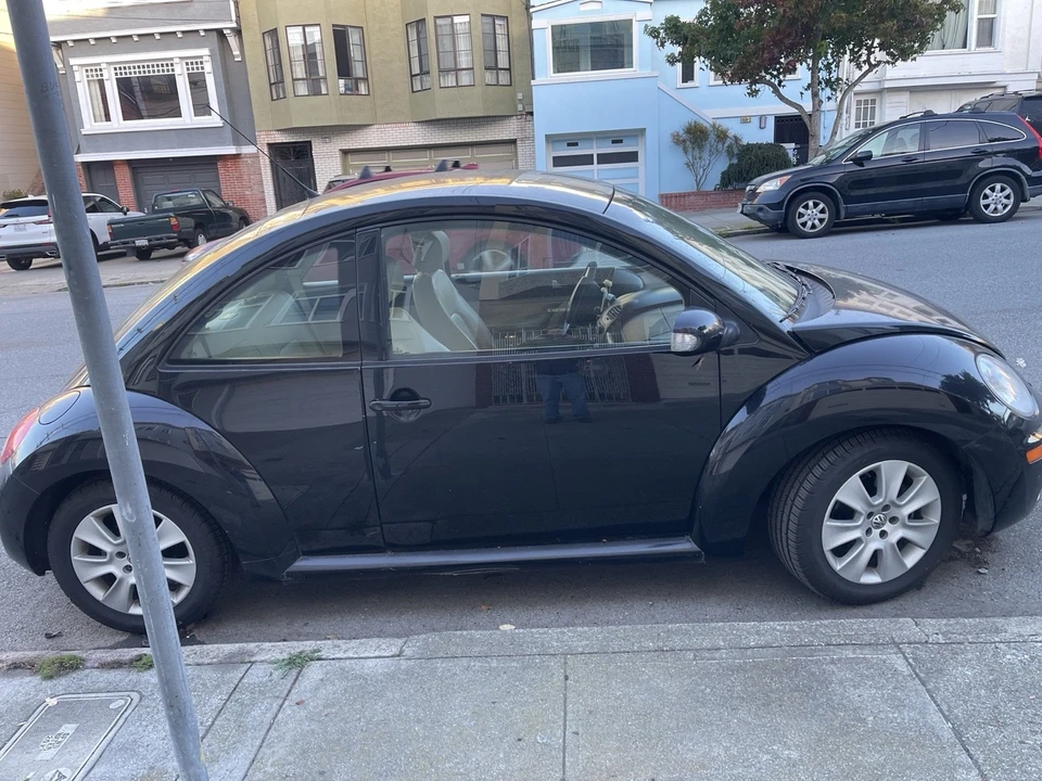 2008 Volkswagen New Beetle - Image 3 of 3