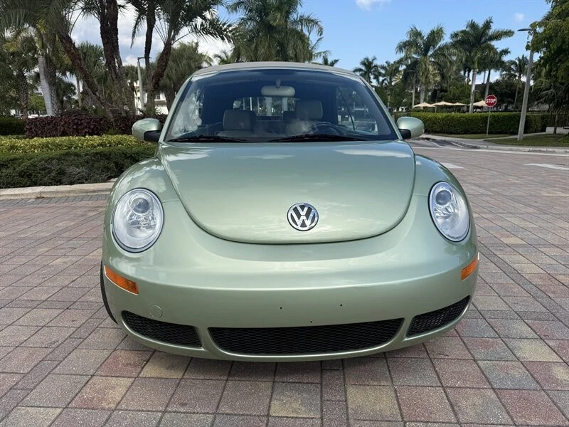 2008 Volkswagen New Beetle - Image 8 of 21