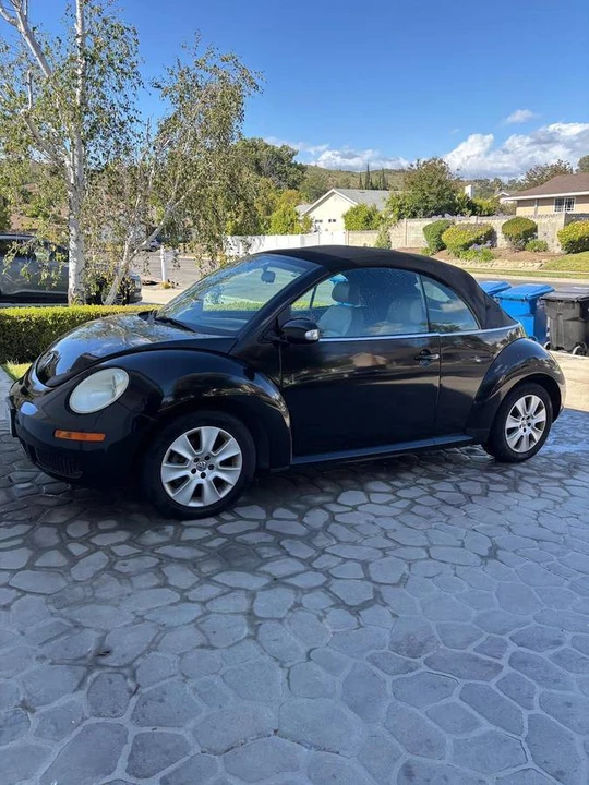 2008 Volkswagen New Beetle - Image 4 of 5