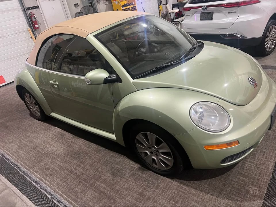 2008 Volkswagen New Beetle - Image 3 of 6