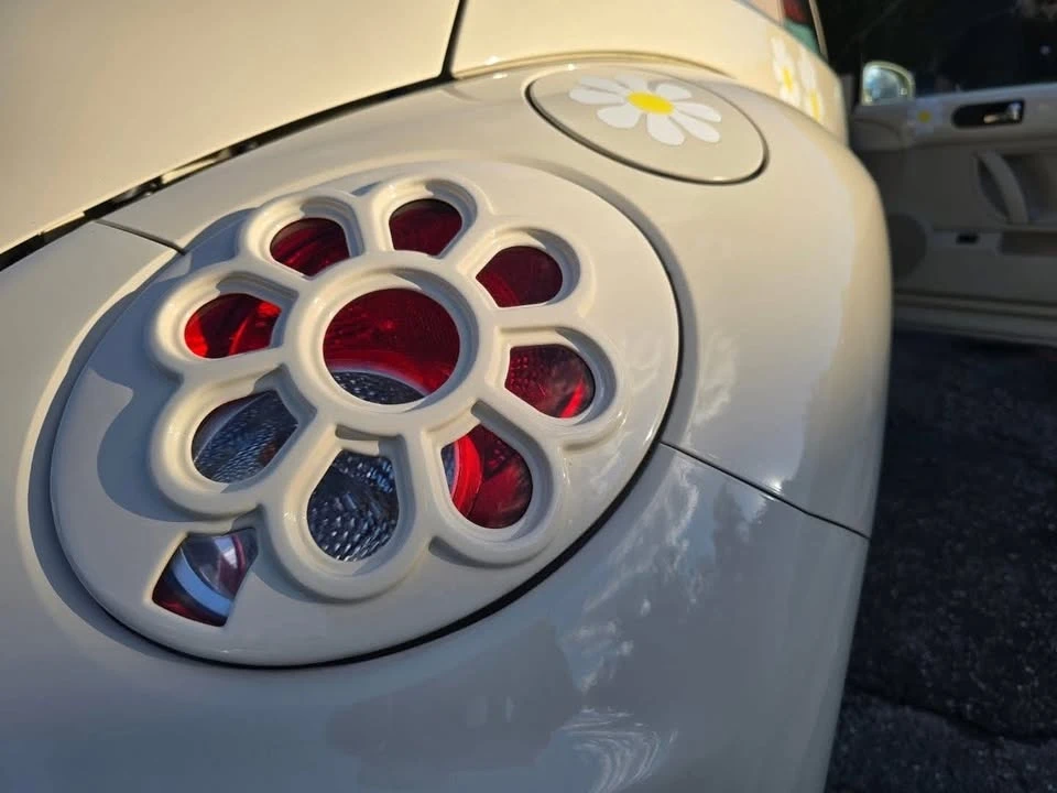 2008 Volkswagen New Beetle - Image 13 of 20