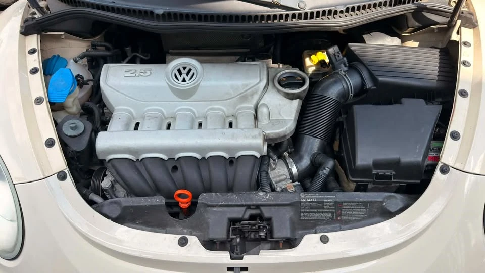 2008 Volkswagen New Beetle - Image 7 of 20