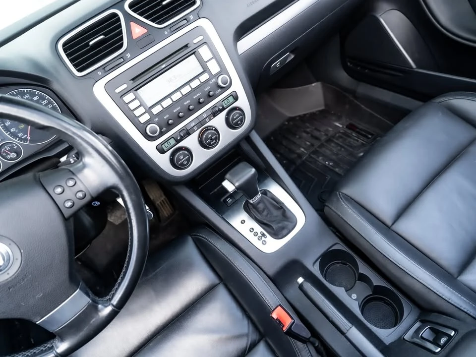 2008 Volkswagen Eos - Image 12 of 18