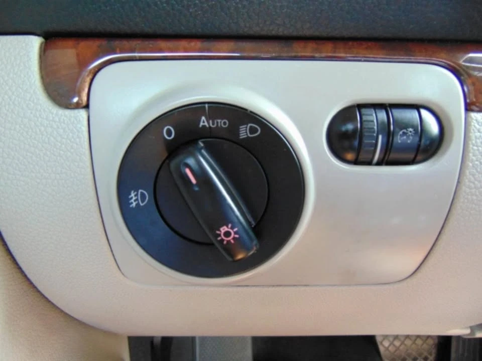 2008 Volkswagen Eos - Image 14 of 20