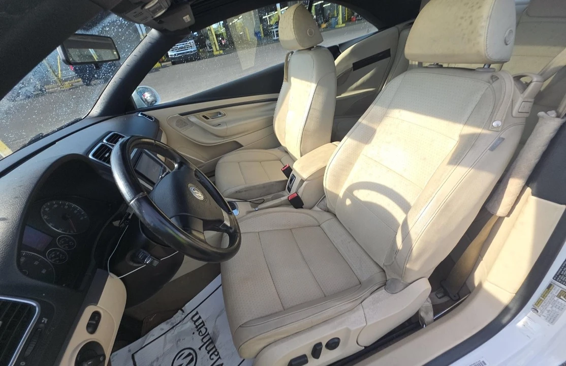 2008 Volkswagen Eos - Image 7 of 11