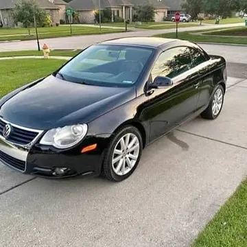 2008 Volkswagen Eos Turbo Hard Top Convertible 2D