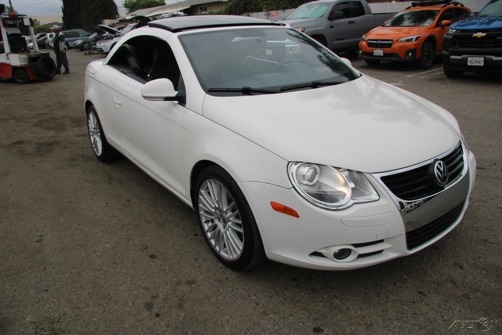 2008 Volkswagen Eos - Image 10 of 21