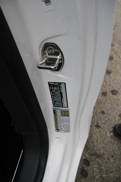 2008 Volkswagen Eos - Image 13 of 21