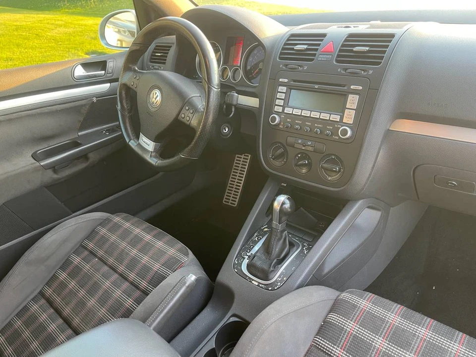 2008 Volkswagen GTI Mk5 - Image 5 of 8