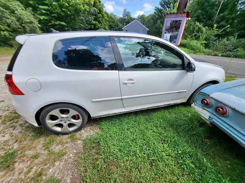 2008 Volkswagen Golf GTI SE Hatchback Coupe 2D