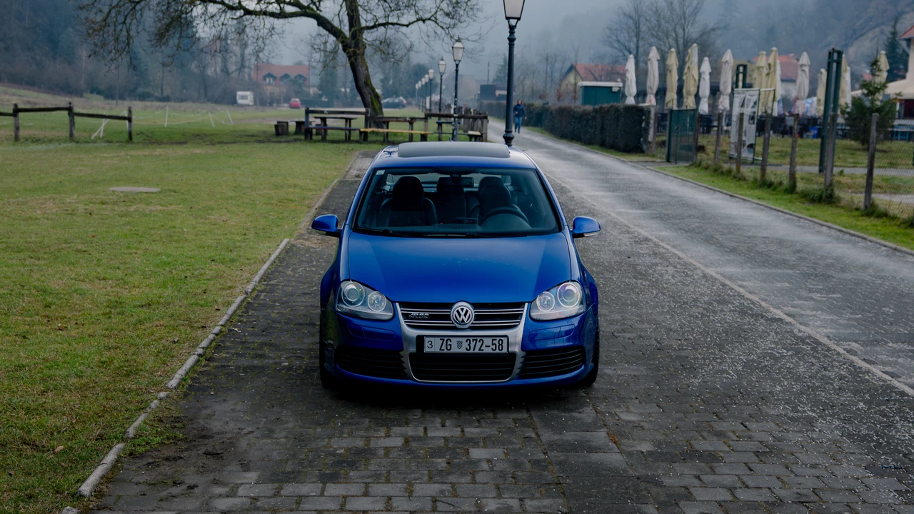 2008 Volkswagen R32 Mk5 - Image 10 of 31