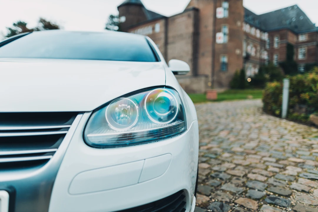 2009 Volkswagen R32 Mk5 - Image 15 of 31