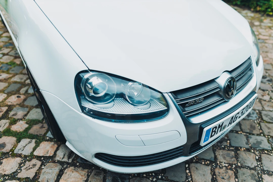 2009 Volkswagen R32 Mk5 - Image 19 of 31
