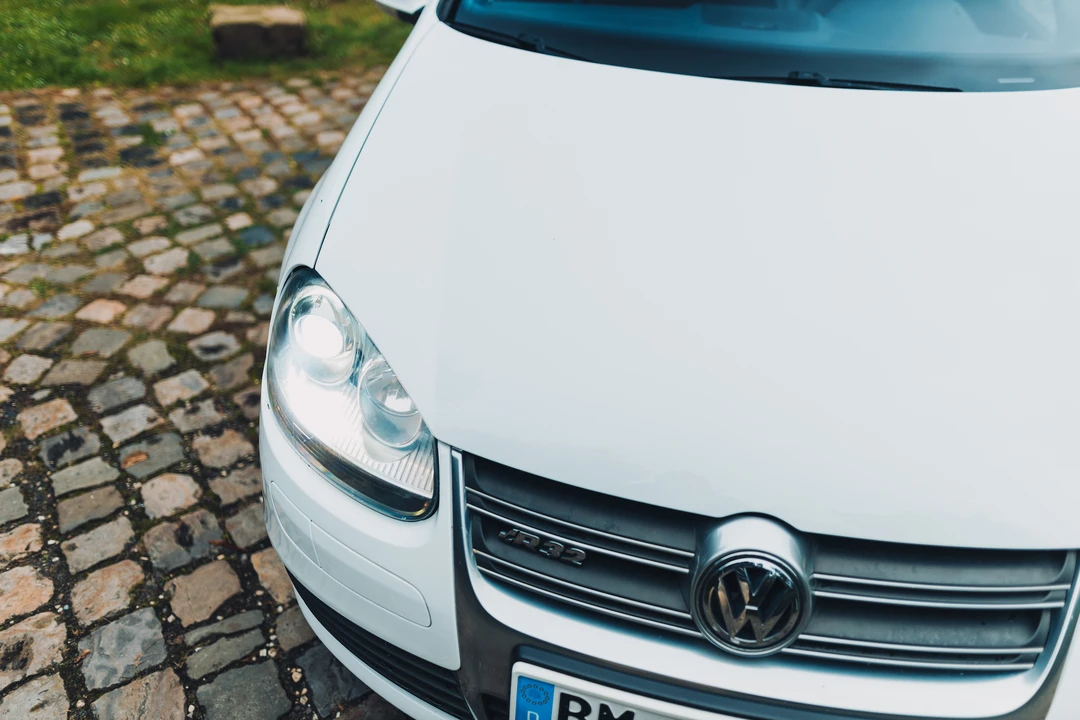 2009 Volkswagen R32 Mk5 - Image 26 of 31