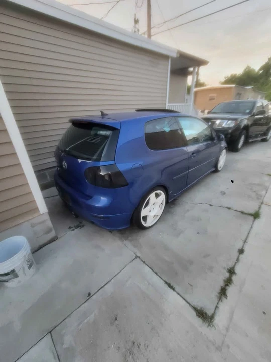 2008 Volkswagen R32 Mk5 - Image 3 of 8