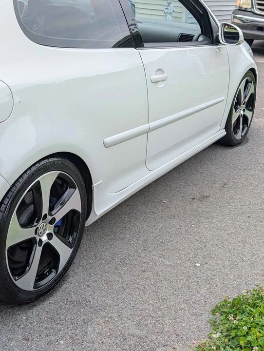 2008 Volkswagen R32 Mk5 - Image 5 of 8