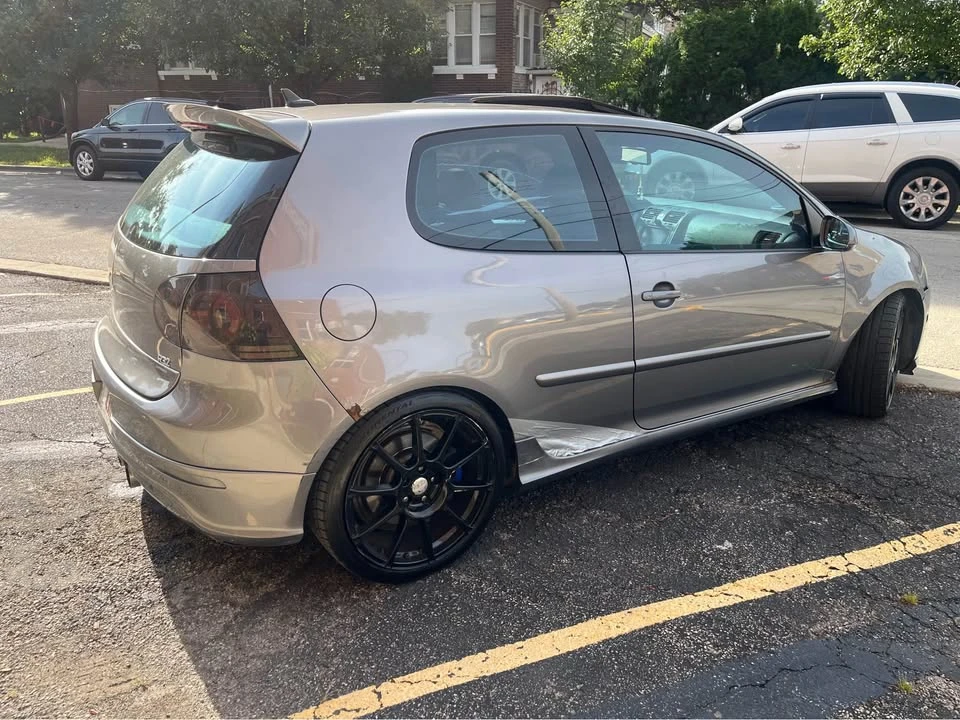 2008 Volkswagen R32 Mk5 - Image 3 of 9