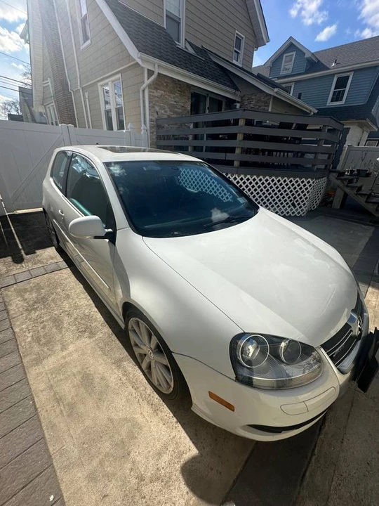 2008 Volkswagen R32 Mk5 - Image 3 of 8