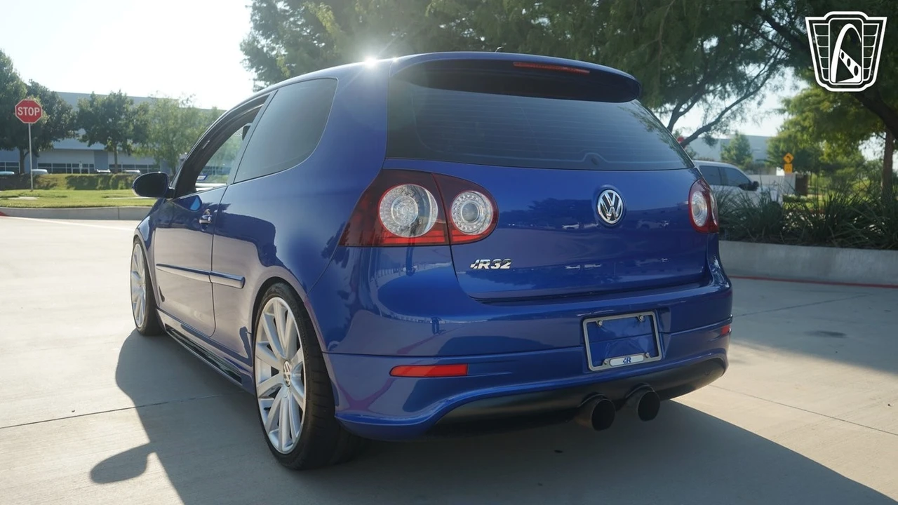 2008 Volkswagen R32 Mk5 - Image 11 of 12