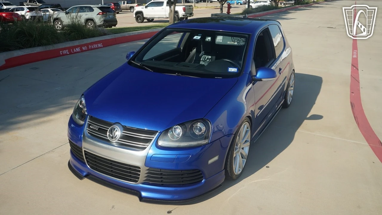 2008 Volkswagen R32 Mk5 - Image 3 of 12