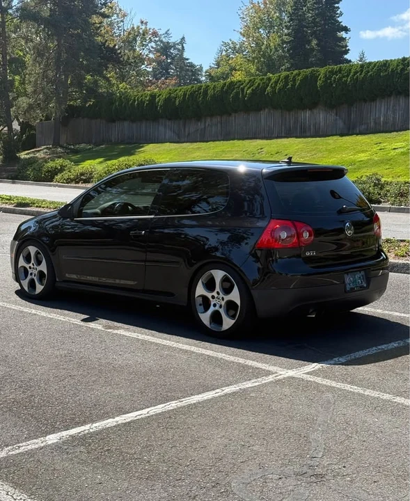 2008 Volkswagen GTI Mk5 - Image 2 of 12