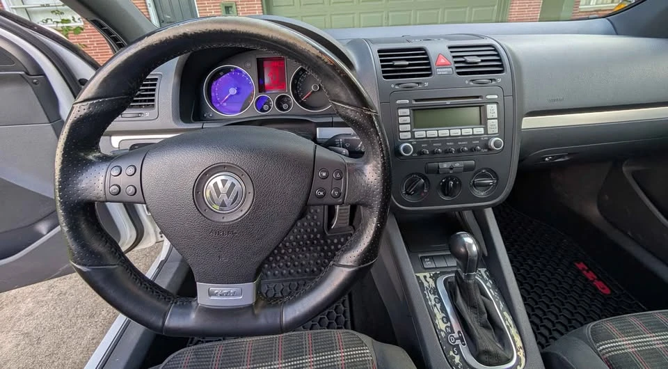2008 Volkswagen GTI Mk5 - Image 10 of 11