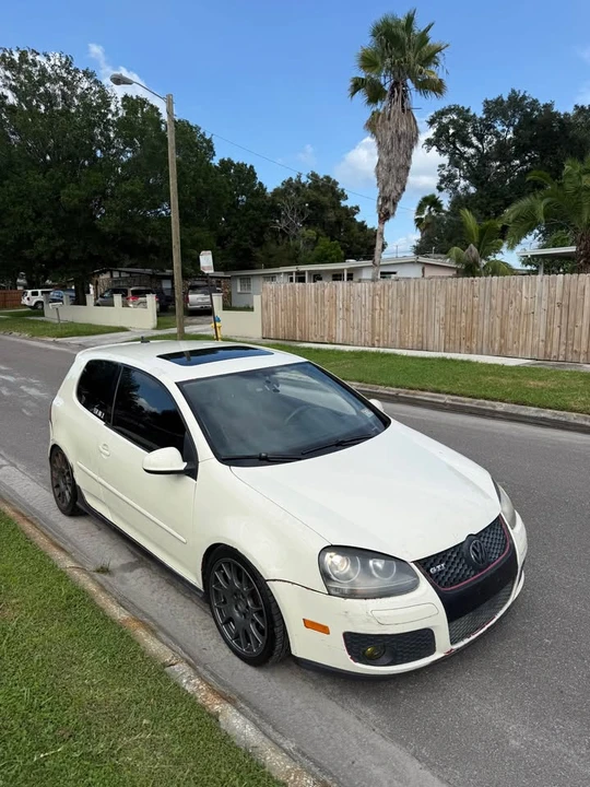 2008 Volkswagen GTI Mk5 - Image 2 of 9