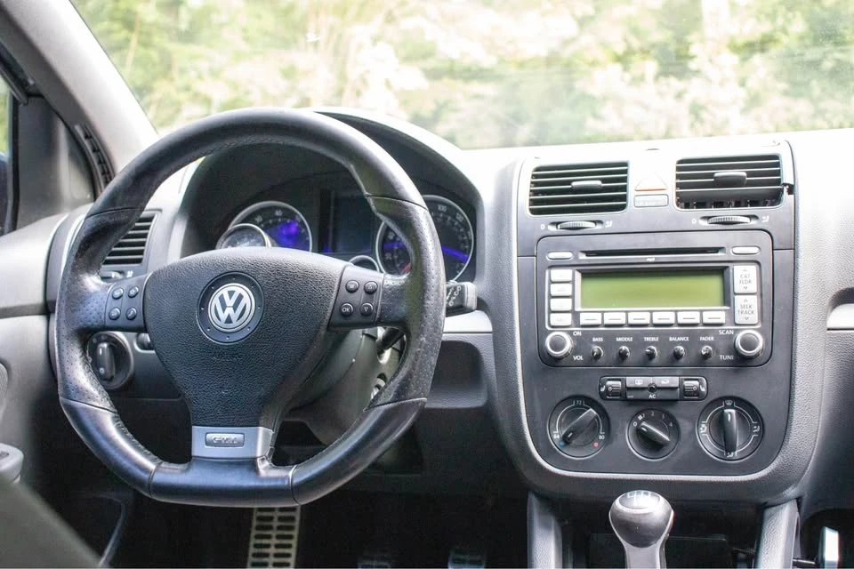 2008 Volkswagen GTI Mk5 - Image 8 of 16