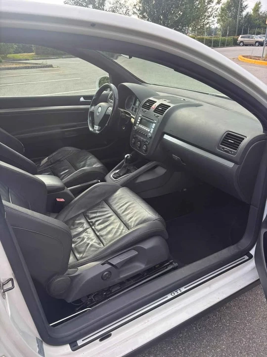 2008 Volkswagen GTI Mk5 - Image 14 of 16