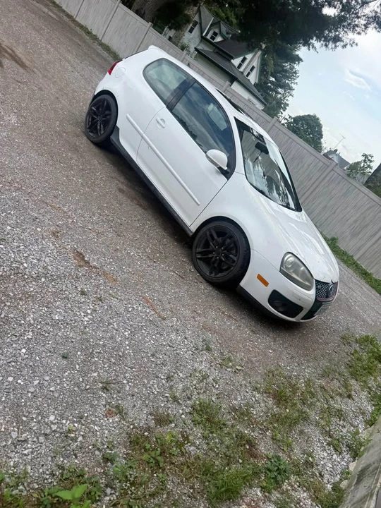 2008 Volkswagen GTI Mk5 - Image 2 of 3