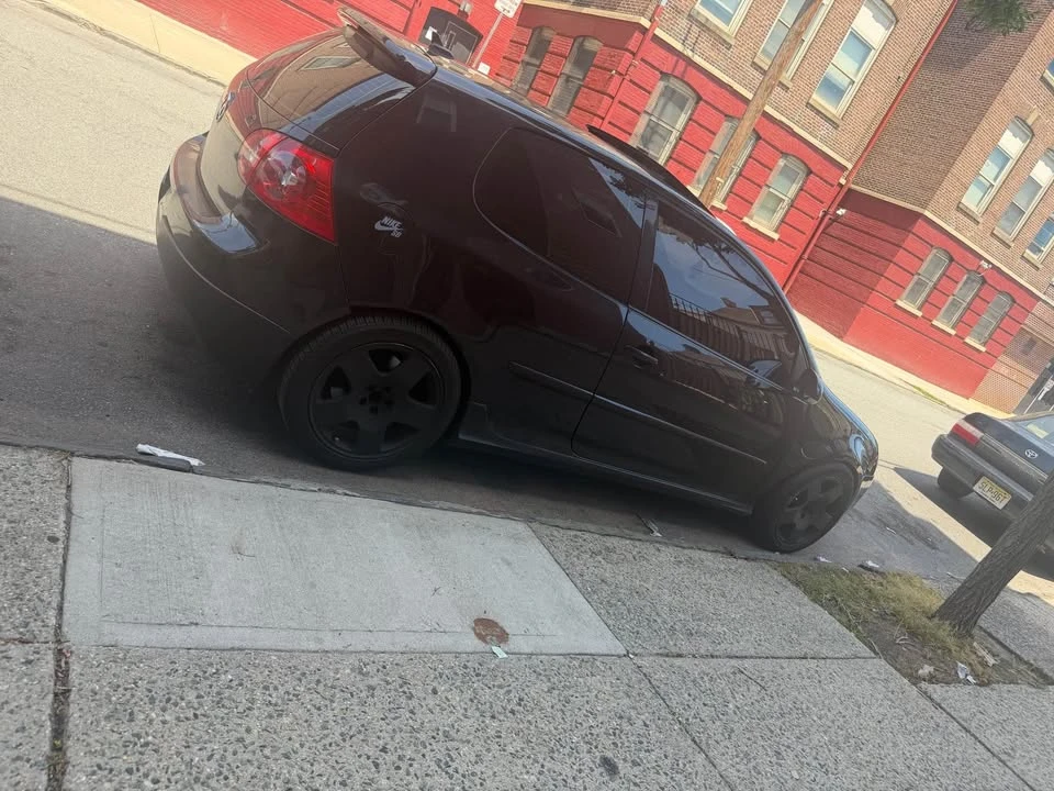 2008 Volkswagen GTI Mk5 - Image 2 of 5