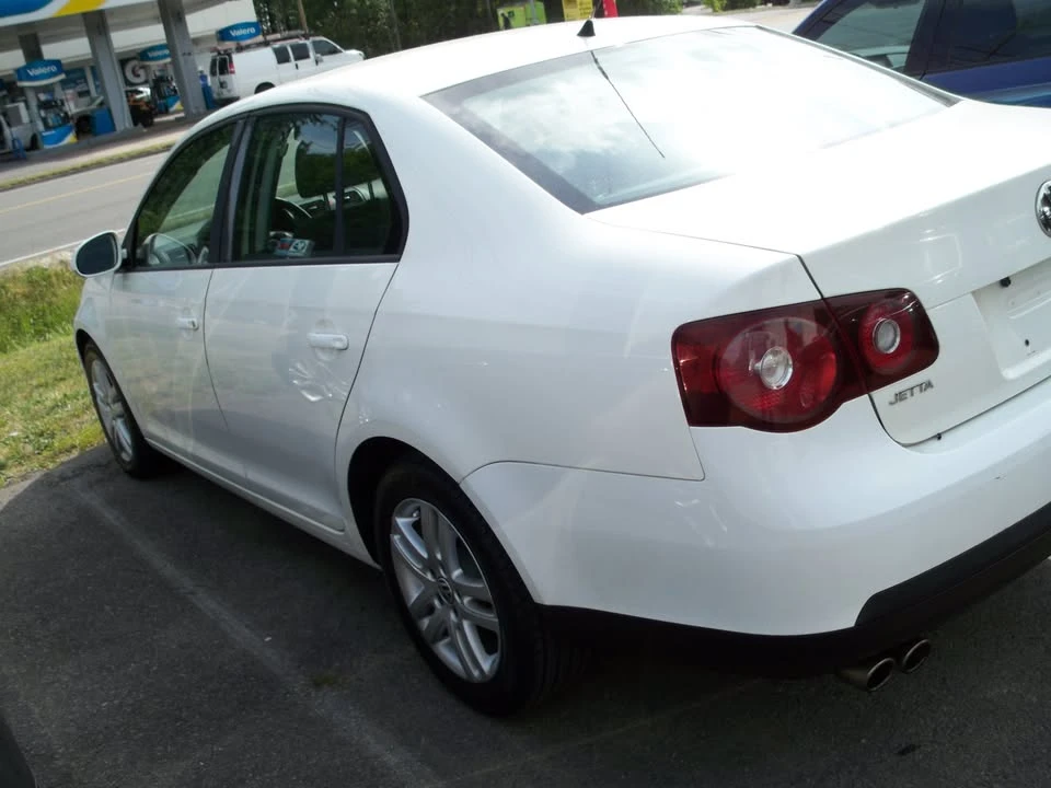 2008 Volkswagen A5 Jetta - Image 4 of 7