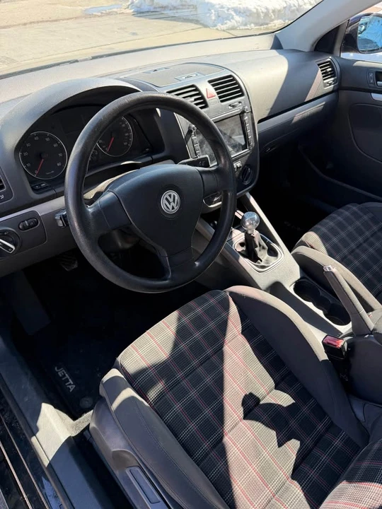 2008 Volkswagen A5 Jetta - Image 10 of 18