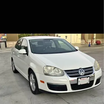 2008 Volkswagen Jetta 2.5L SEL Premium Sedan 4D