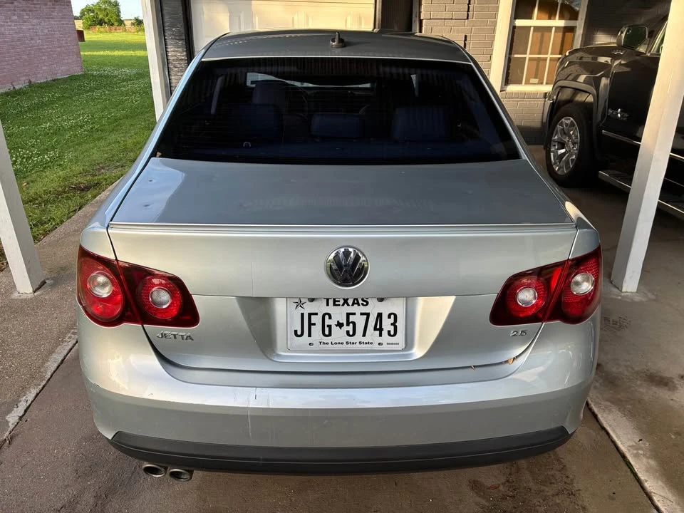 2008 Volkswagen A5 Jetta - Image 4 of 7