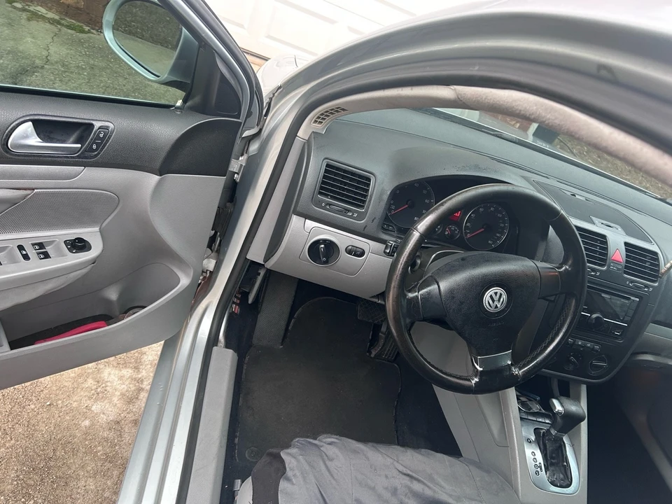 2008 Volkswagen A5 Jetta - Image 6 of 14