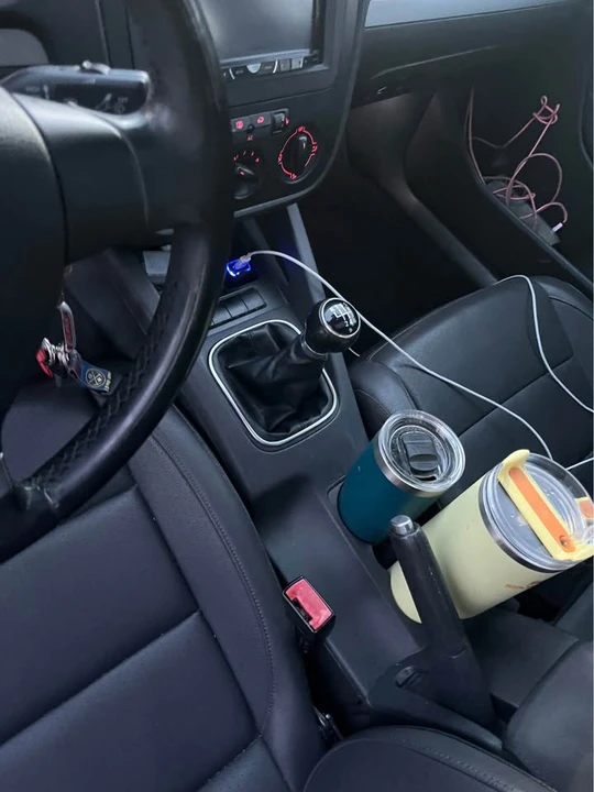2008 Volkswagen A5 Jetta - Image 4 of 15