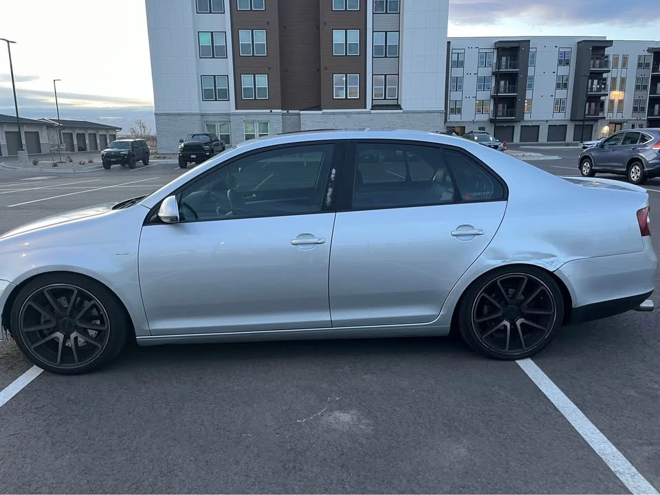 2008 Volkswagen A5 Jetta - Image 3 of 15