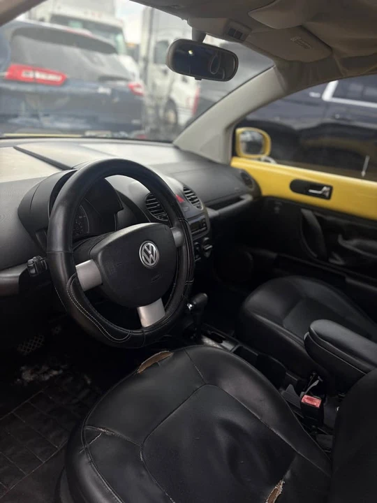 2008 Volkswagen New Beetle - Image 2 of 4