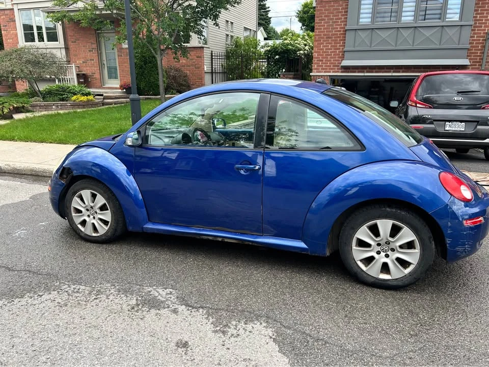 2008 Volkswagen New Beetle - Image 5 of 12