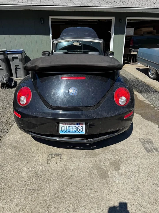 2008 Volkswagen New Beetle - Image 4 of 16