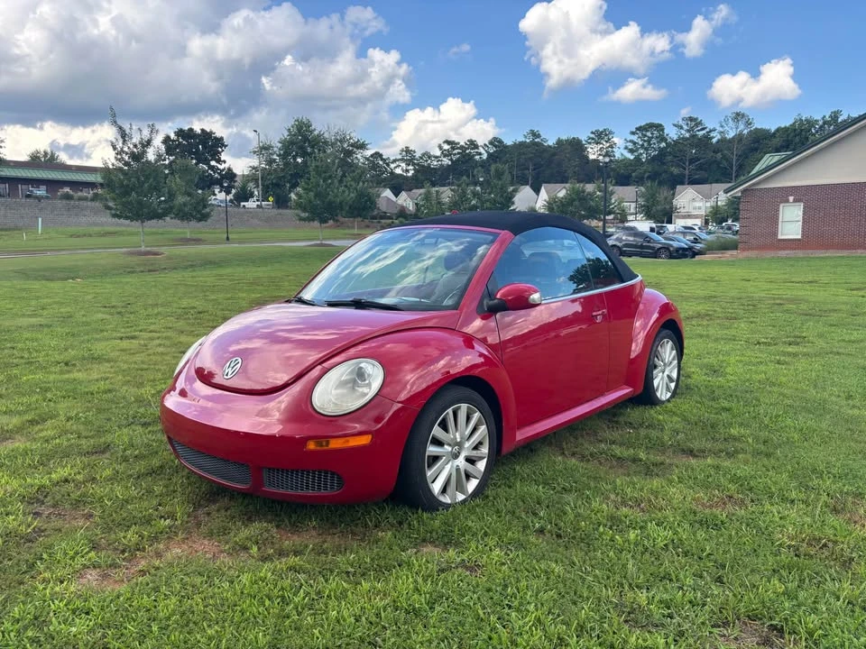 2008 Volkswagen New Beetle - Image 8 of 16