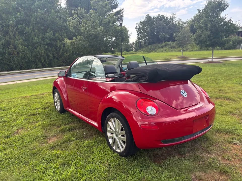 2008 Volkswagen New Beetle - Image 6 of 16