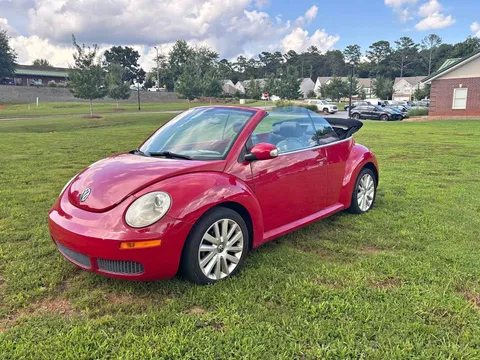 2008 Volkswagen New Beetle 2.5 Convertible 2D