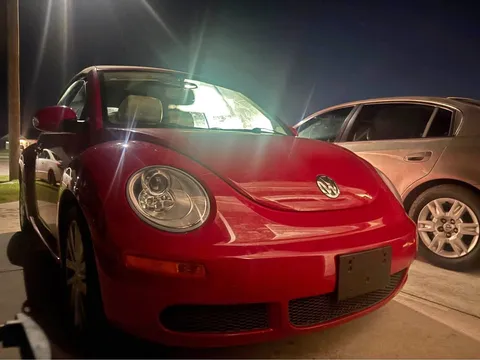 2008 Volkswagen New Beetle 2.5 Convertible 2D