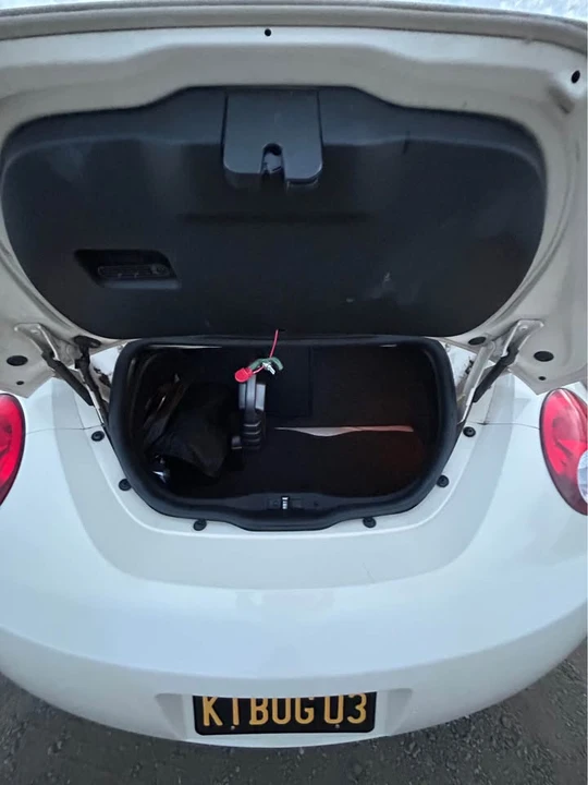 2008 Volkswagen New Beetle - Image 3 of 18