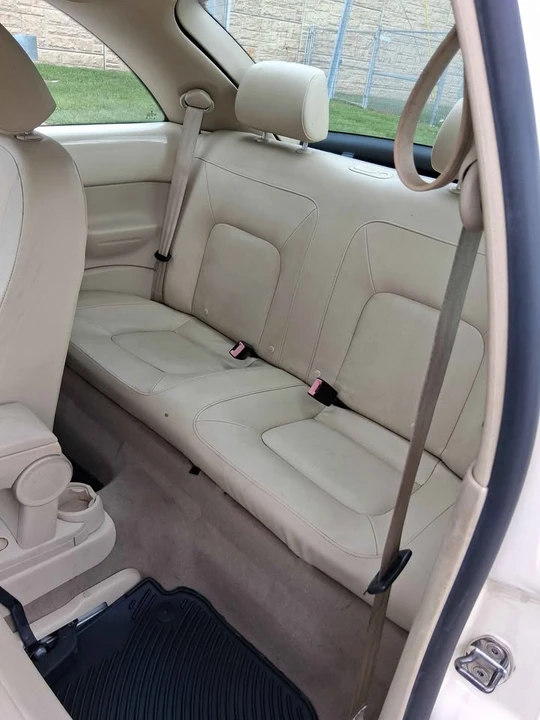 2008 Volkswagen New Beetle - Image 8 of 12