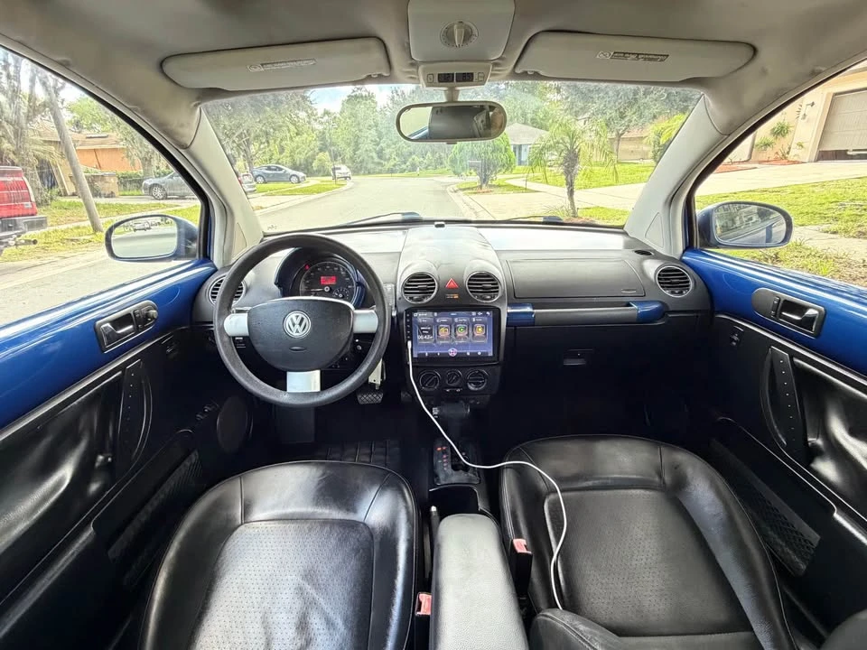2008 Volkswagen New Beetle - Image 2 of 14