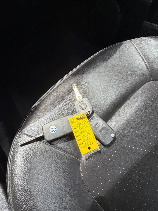 2008 Volkswagen New Beetle - Image 7 of 14